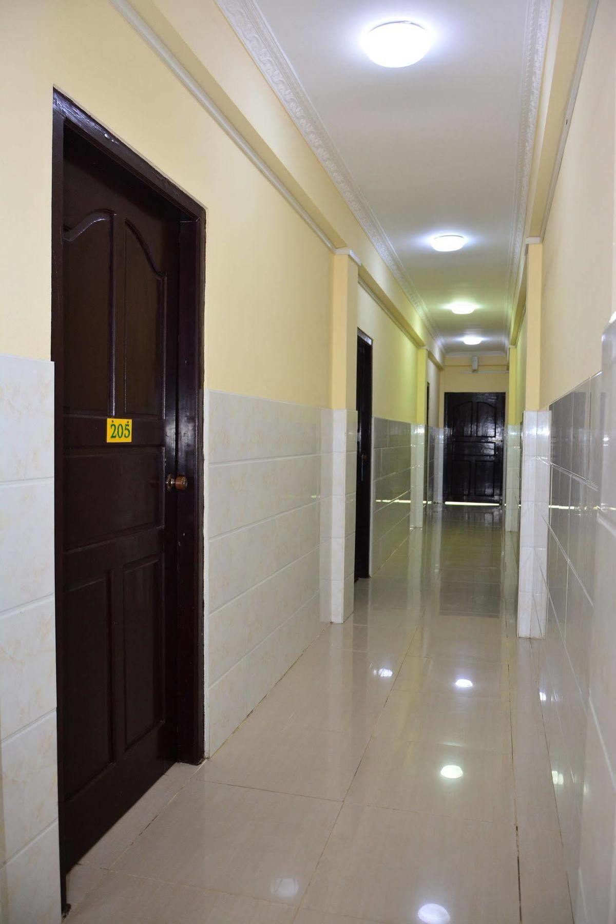 بيين لوين فندق 99 المظهر الخارجي الصورة